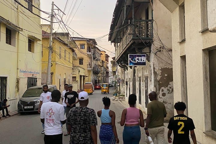 Mombasa City Tour: Fort Jesus, Old Town, Spice Market & Akamba Craft Village