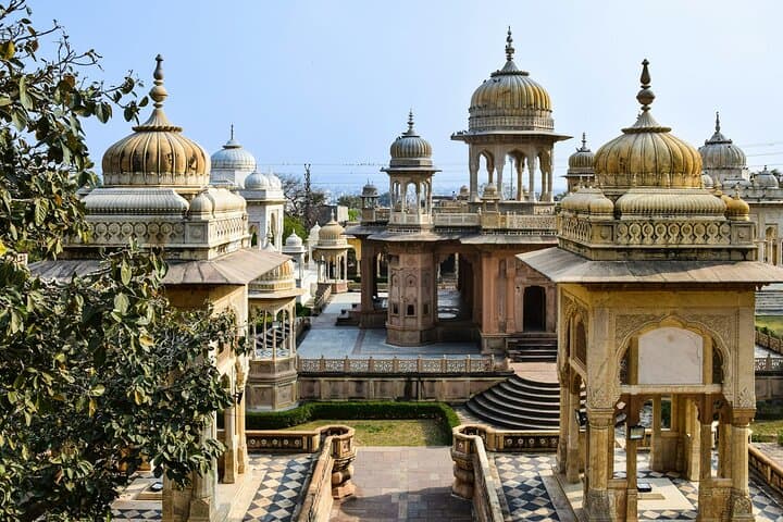 Private 2-Day Jaipur Heritage Tour: Forts, Palaces & Local Markets photo 6