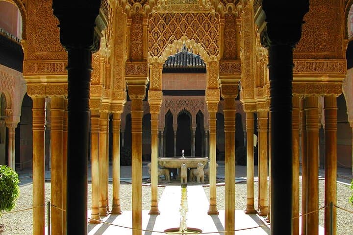 Alhambra & Granada Private Day Trip from Seville: Nasrid Palaces, Generalife & Alcazaba