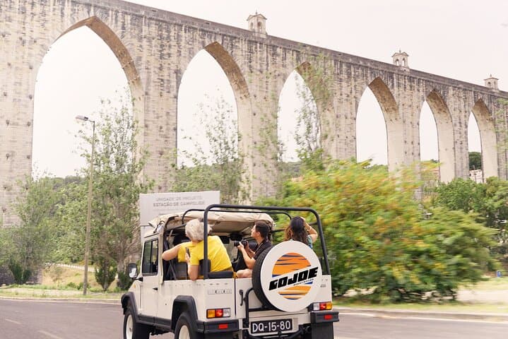 Vintage Jeep Lisbon Food & Drink Tour — Private Daily Tastings & City Viewpoints photo 3