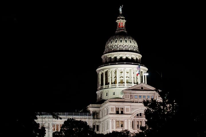 Austin Walking Ghost Tour: Haunted History & Downtown Night Walk photo 2