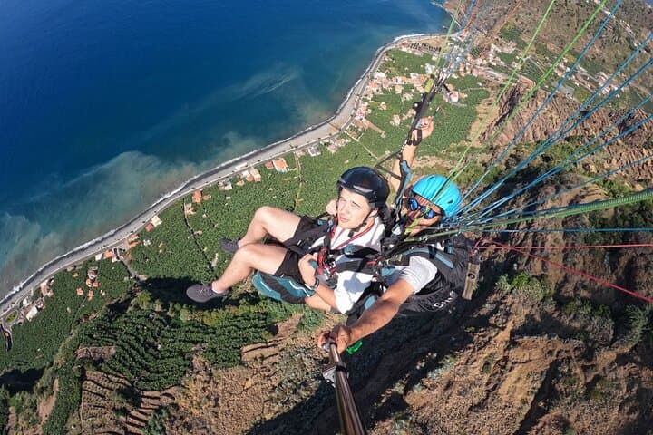 Tandem Paragliding Over Madeira: 30-Min Beach Landing Adventure photo 3
