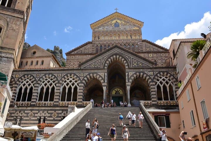 Private Amalfi Coast Tour to Positano, Amalfi & Ravello photo 3