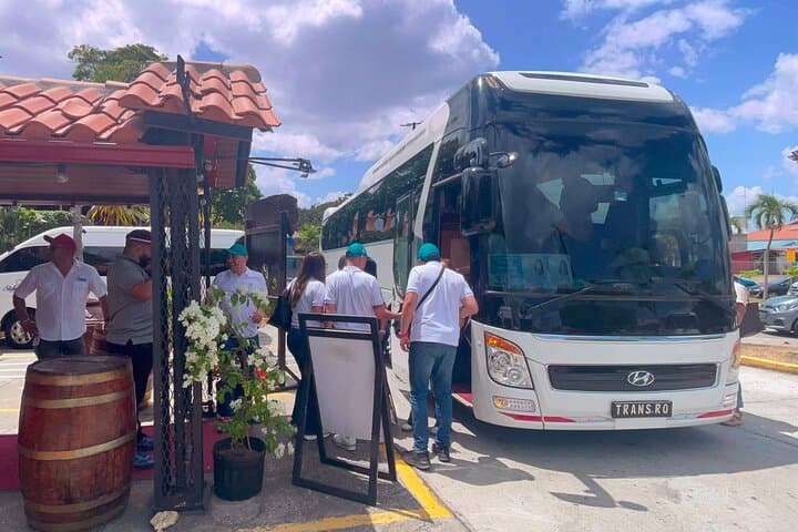 Private Transfer from Colon Cruise Port to Tocumen Airport photo 6