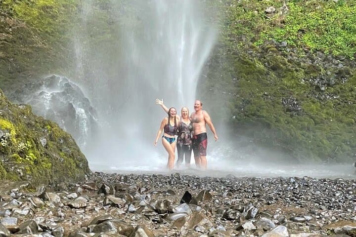 Multnomah Falls E-Bike Waterfall Tour — Columbia River Gorge Waterfall Ride