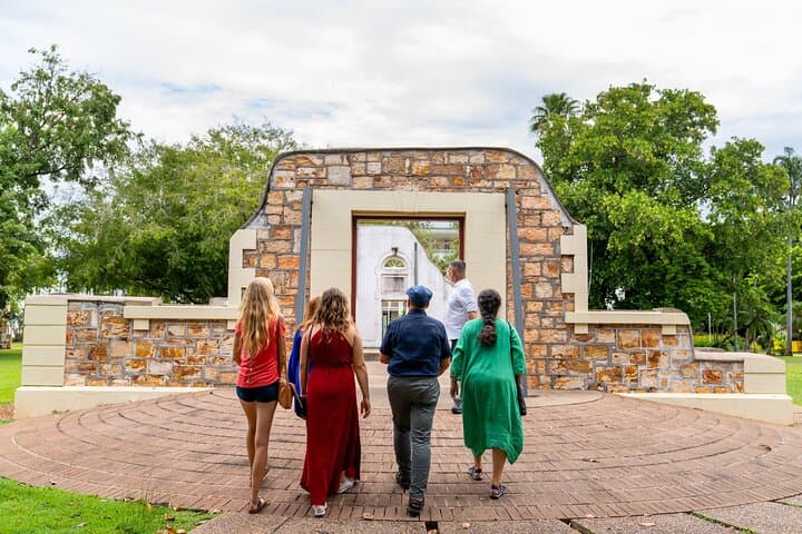 Darwin Outback Gourmet Food and Aboriginal Art Walking Tour photo 4