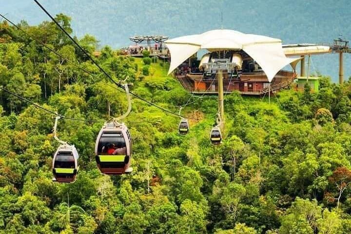 Langkawi SkyBridge & SkyCab Private Tour — Cable Car, SkyDome, Oriental Village photo 6