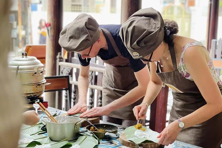 Hue Cooking Class & Dong Ba Market with Madam Thu — Hands-On Hue Cuisine Experience photo 3