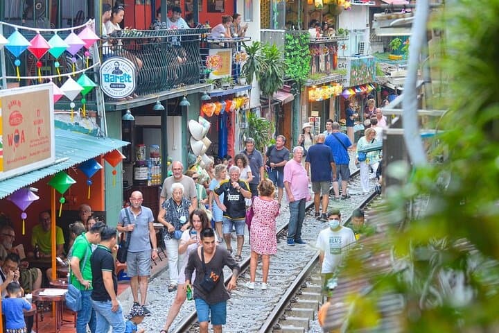 Hanoi Old Quarter Half-Day Private Walking Tour & Train Street Experience photo 5