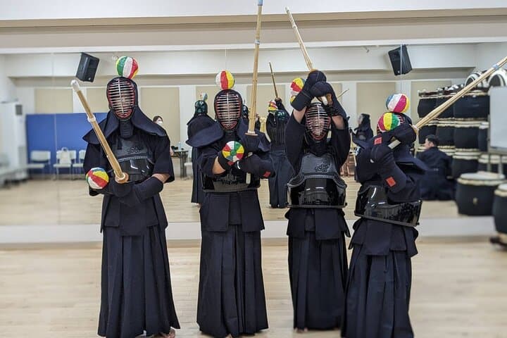 Nagoya Samurai Kendo Workshop: 2-Hour Hands-On Swordsmanship Experience photo 2