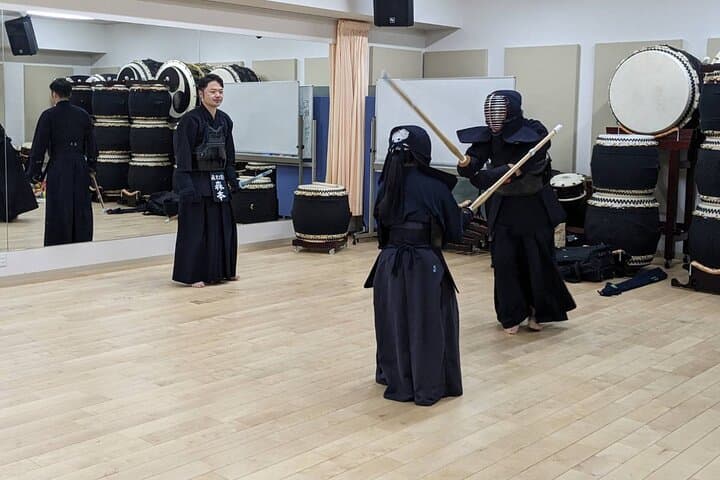 Nagoya Samurai Kendo Workshop: 2-Hour Hands-On Swordsmanship Experience photo 4