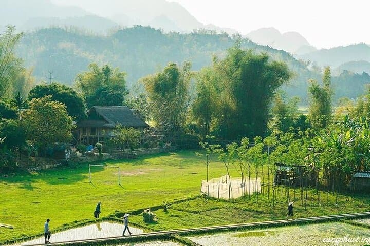Mai Chau Day Trip: Hidden Charms, Thai Villages & Countryside Biking from Hanoi