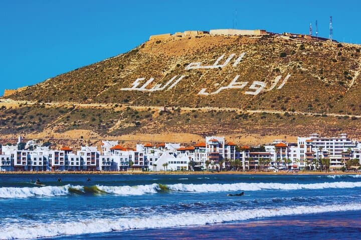Marrakech to Agadir Full-Day Coastal Tour — Crocoparc, Kasbah Oufella & Marina Lunch