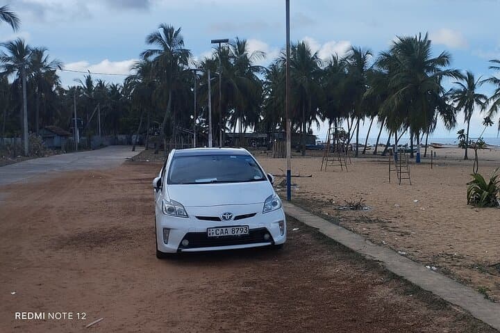 Private Sri Lanka Car Rental with Chauffeur — Daily Hire for Tours & Transfers photo 5