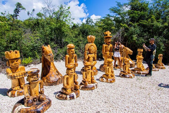 Punta Cana Art & Forest Way Combo: 4x4 Buggy, Indigenous Eyes & Catamaran Natural Pool photo 6