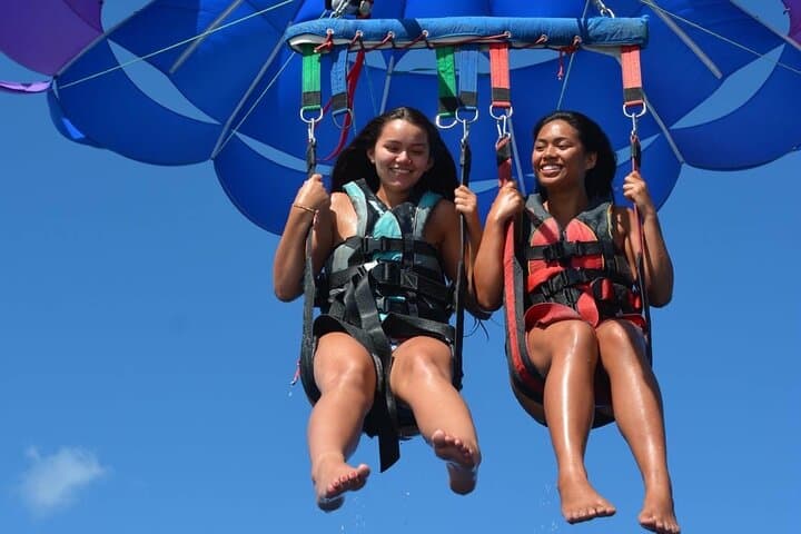 Waikiki Parasailing: Hawaiian Parasail Original Flight Over Diamond Head photo 3