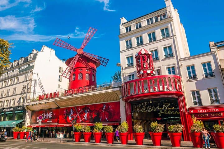Self-Guided Montmartre Walking Tour with Audio Guide — Paris Highlights photo 4