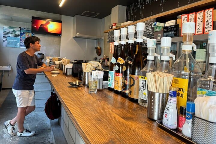 Nara Night Bar-Hopping: Private 2-Hour Local Drinks Tour