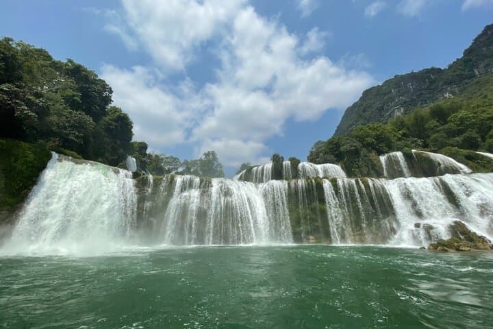 Ban Gioc Waterfall & Nguom Ngao Cave: 2-Day Cao Bang Adventure photo 4