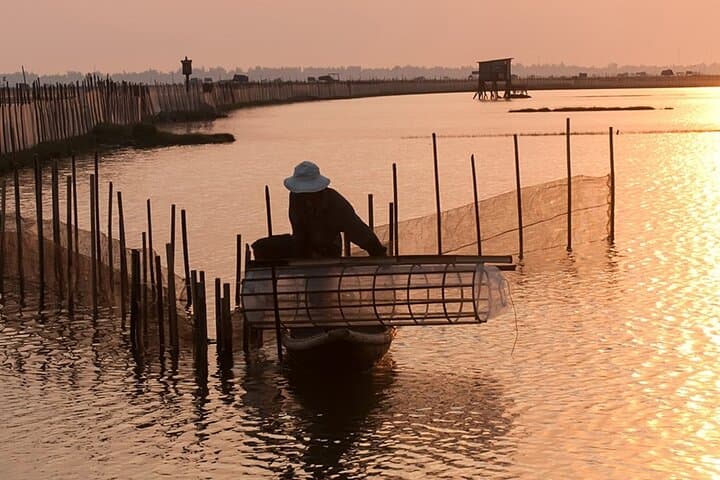 Tam Giang Lagoon Sunset Cruise from Hue — Private Evening Tour photo 3