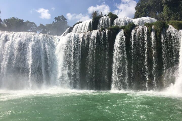 Ban Gioc Waterfall 2-Day Private Adventure: Khoi Ky Homestay & Nguom Ngao Cave photo 3