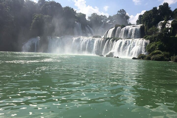 Ban Gioc Waterfall 2-Day Private Adventure: Khoi Ky Homestay & Nguom Ngao Cave photo 5