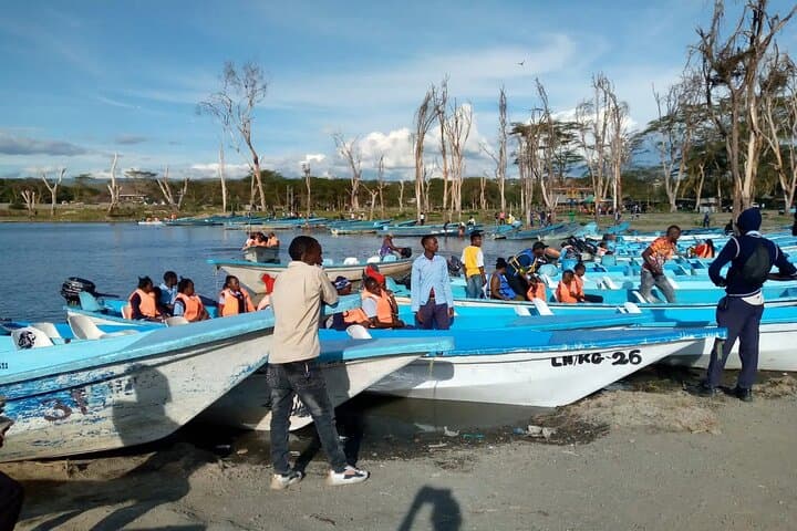 Hell's Gate National Park & Lake Naivasha: Full-Day Biking, Hiking and Boat Ride photo 3
