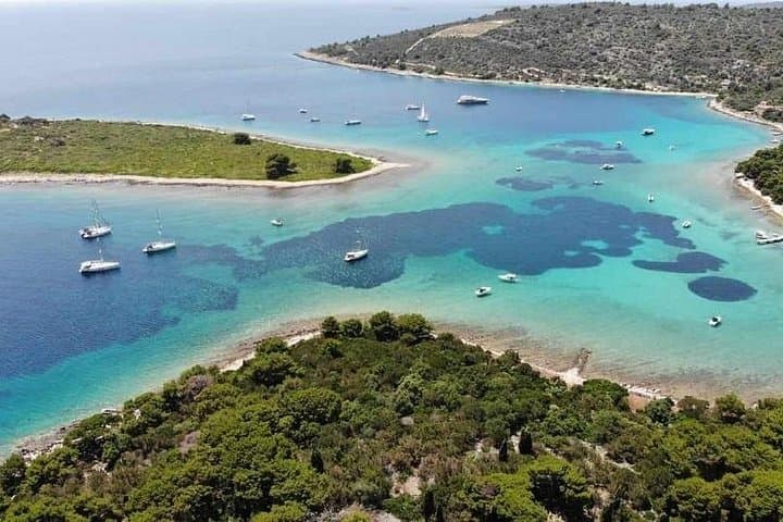 Blue Lagoon Half-Day Boat Tour from Trogir — Swim & Snorkel Šolta and Čiovo photo 4