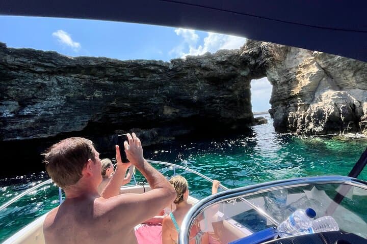 Private Speed Boat to Comino's Blue Lagoon & Caves — 2-Hour Private Tour photo 2