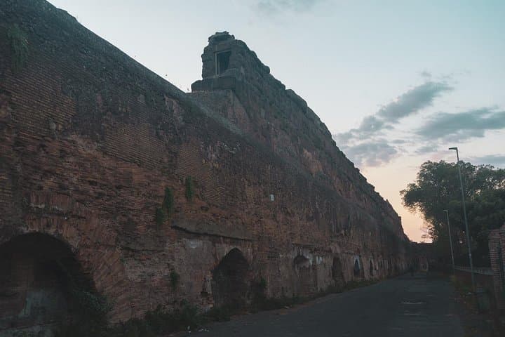 Urban Hike Along Rome's Aqueducts: Parco degli Acquedotti & Tor Fiscale Walk photo 4