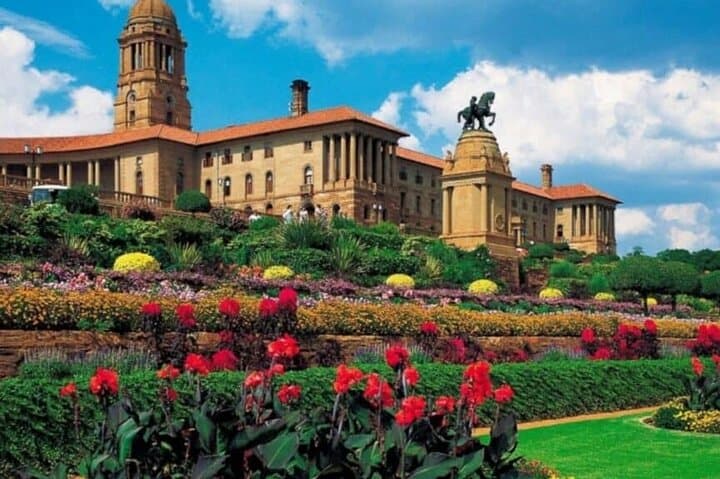Pretoria City to Cullinan Diamond Mine Tour — Union Buildings & Surface Mine Visit