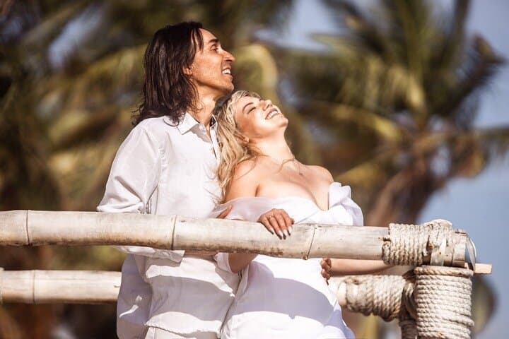 Private Beach Photoshoot in Punta Cana — La Costa del Amor Session photo 3