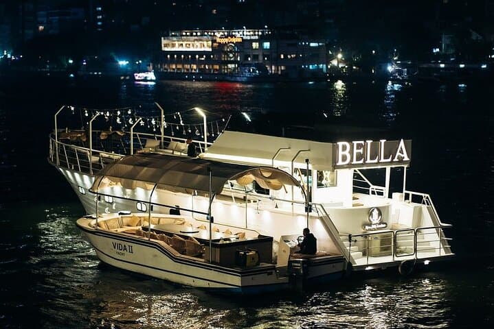 Sunset and Sightseeing: Private Nile River Yacht Tour in Cairo photo 5