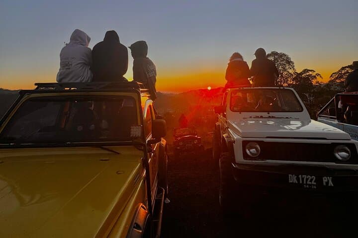 Mount Batur Sunset Jeep Tour: Private 4x4 Sunset Excursion From Ubud