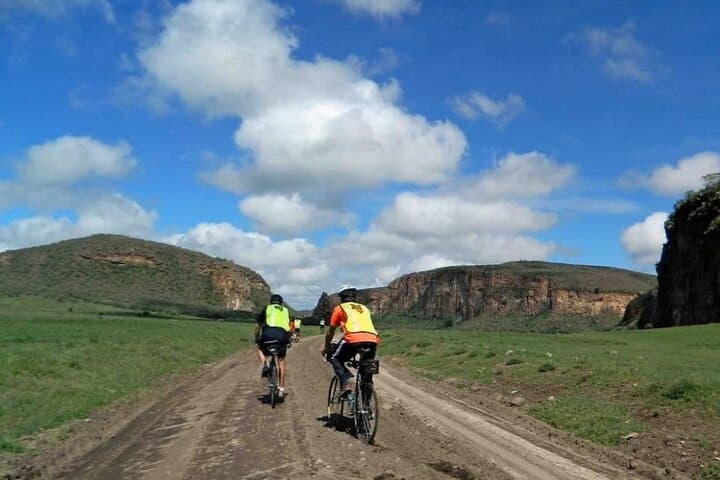 Hell's Gate & Sanctuary Farm: Bike the Rift and Ride to Lake Naivasha photo 6