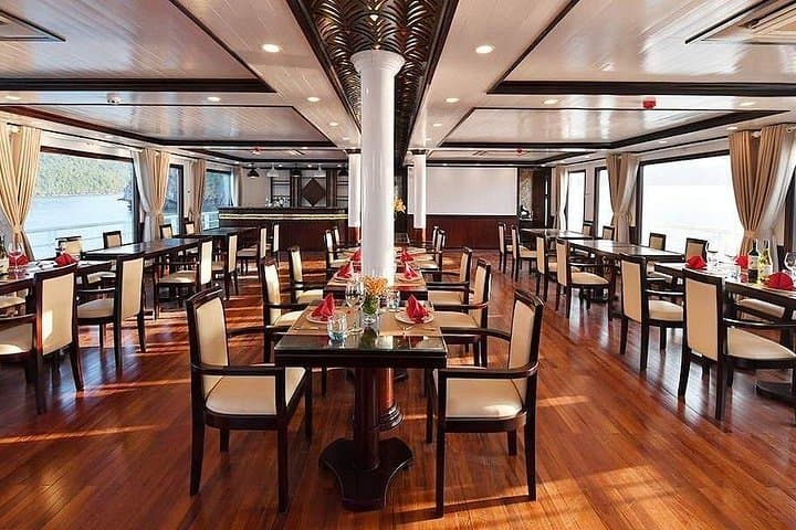 2-Day Halong & Lan Ha Bay Cruise from Hanoi — Private Balcony Cabin photo 5