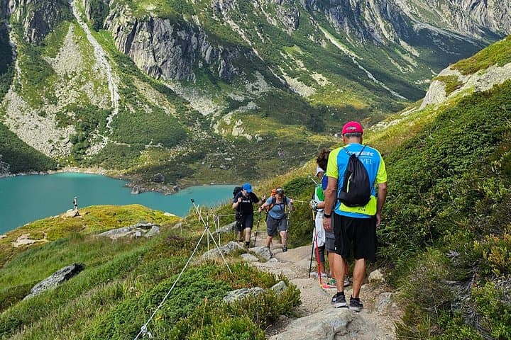 Private Full-Day Swiss Alps Hike to Goschenalp Lake and Lake Lucerne photo 2
