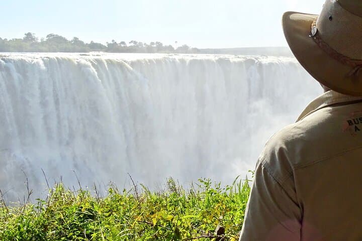 Victoria Falls Cross-Border Guided Tour — Zambia & Zimbabwe Viewing Experience