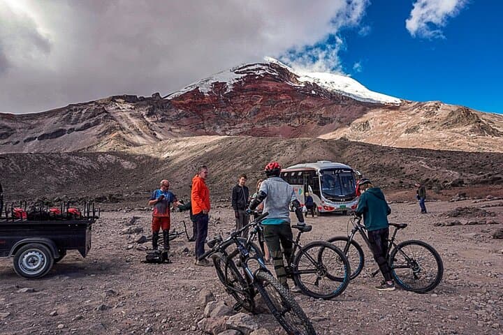 Cycling Chimborazo: High-Altitude Bike Descent from 4,800m photo 4