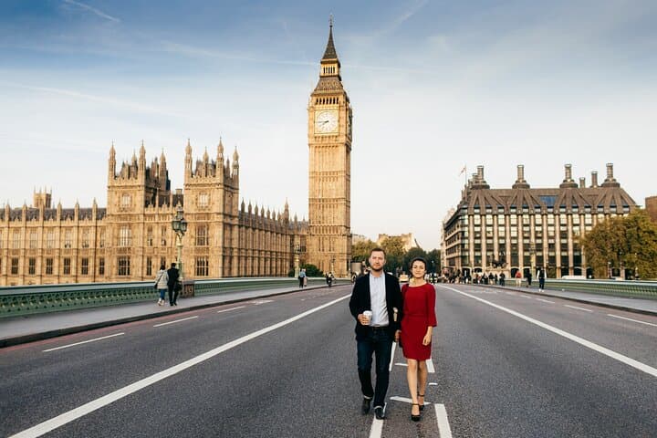Guided Walking Tour of London: Landmarks, Royal History & Hidden Gems photo 3