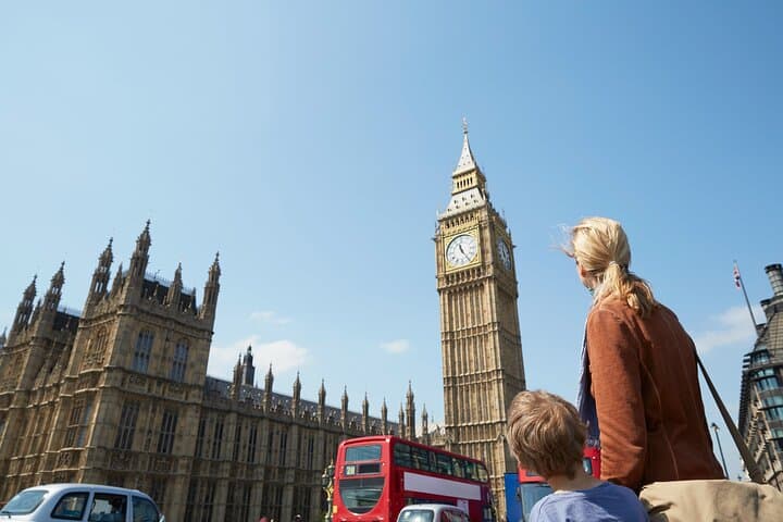 Guided Walking Tour of London: Landmarks, Royal History & Hidden Gems photo 4