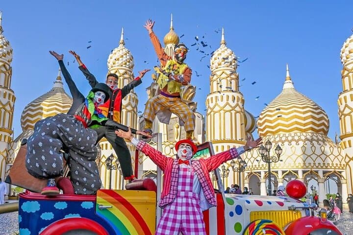 Miracle Garden & Global Village Combo — Dubai Floral Wonderland and Global Pavilions with Private Transfer photo 5
