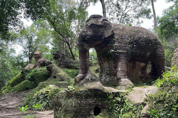 Full-Day Kulen Waterfall & Elephant Pond Adventure from Siem Reap