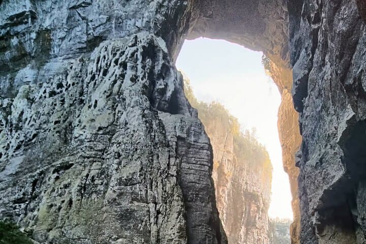 Exploring Wulong Karst and the Three Natural Bridges (Chongqing) photo 2