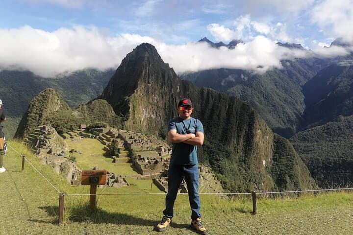 Machu Picchu in One Day: Full-Day Spectacular Guided Tour from Cusco photo 4