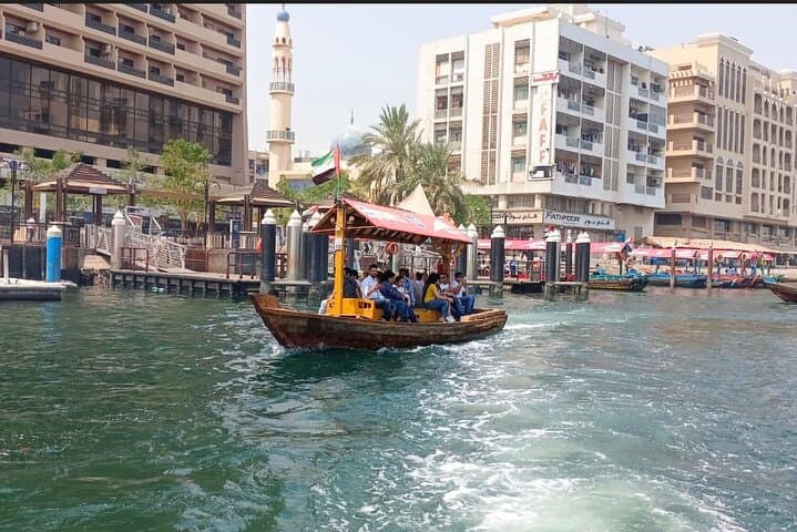 Dubai Traditional Tour — Arabian Culture & Heritage Walking Experience photo 3