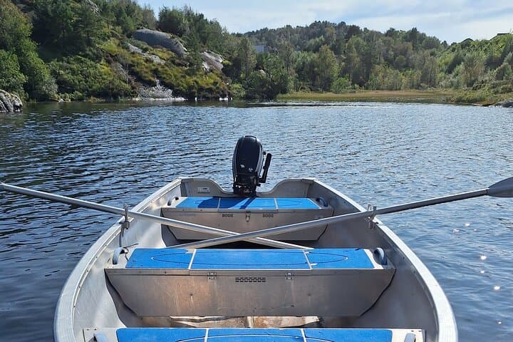 Aksdalsvannet Trout Fishing: Private Linder Boat Rental on Norway's Quiet Lake photo 2