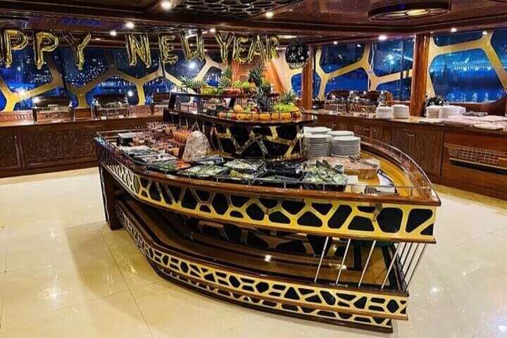 Ocean Empress Mega Dhow Dinner Cruise in Dubai Marina — Skyline Buffet & Live Entertainment