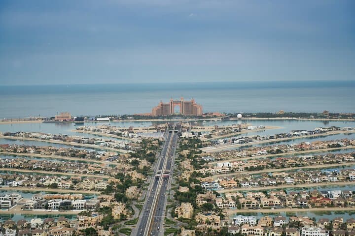 Modern Dubai: From Dubai Frame to Burj Khalifa — Shared 4-Hour City Tour photo 5