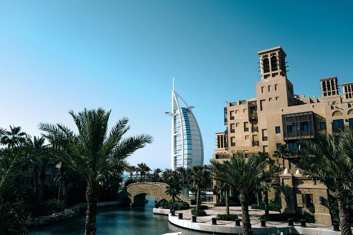 Modern Dubai: From Dubai Frame to Burj Khalifa — Shared 4-Hour City Tour